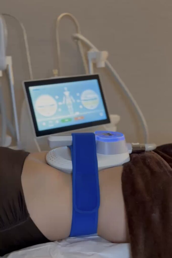 Sculptor: Muscle mass gain through waves